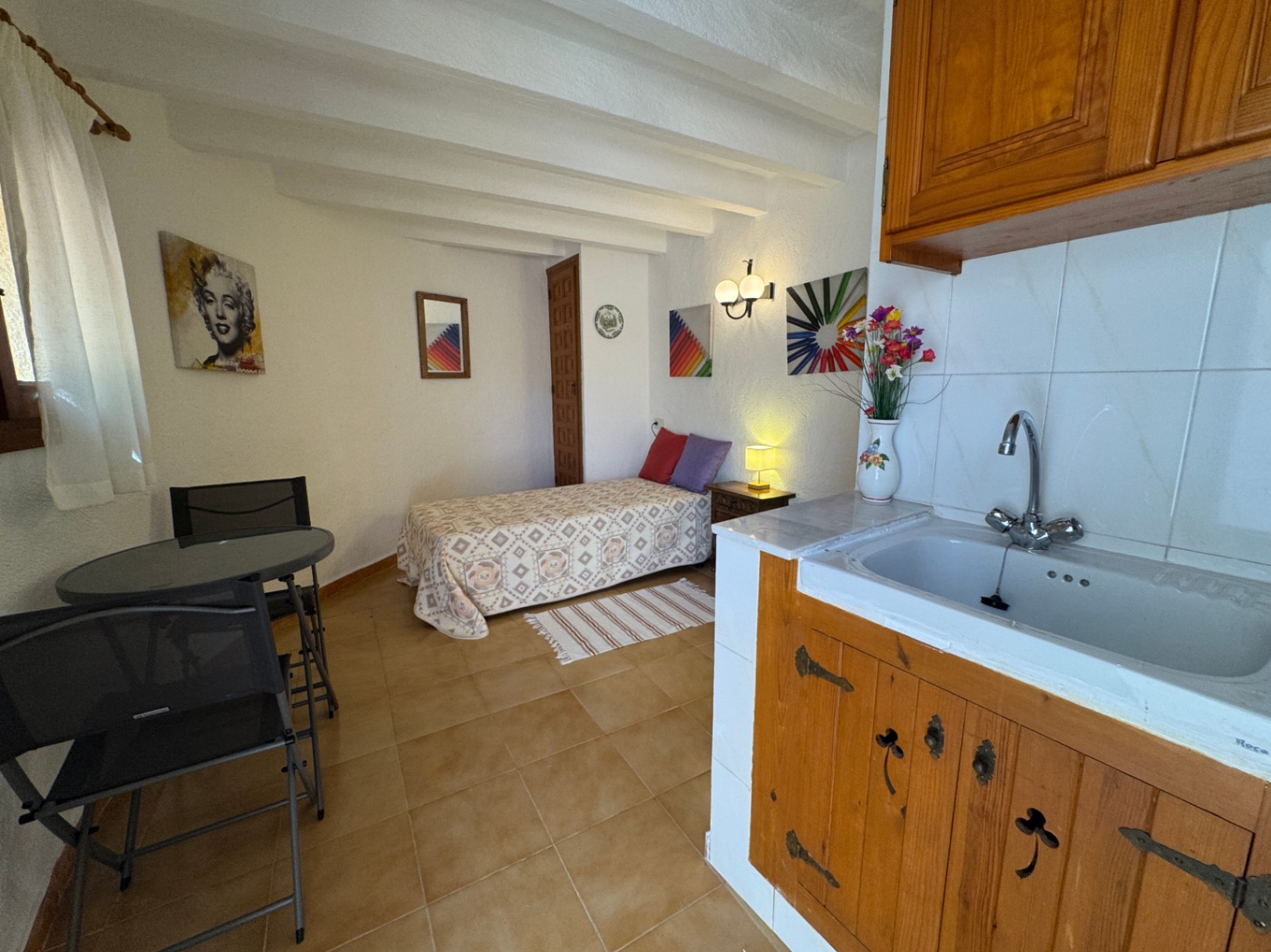 VILLA CON PISCINA  PRIVADA Y GRAN VISTA AL PEÑÓN