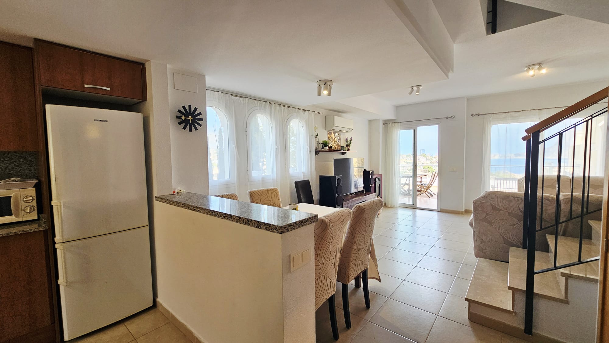 Bungalow avec une vue imprenable sur la mer et le Rocher