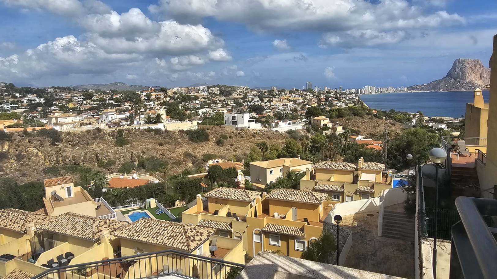 Bungalow avec une vue imprenable sur la mer et le Rocher