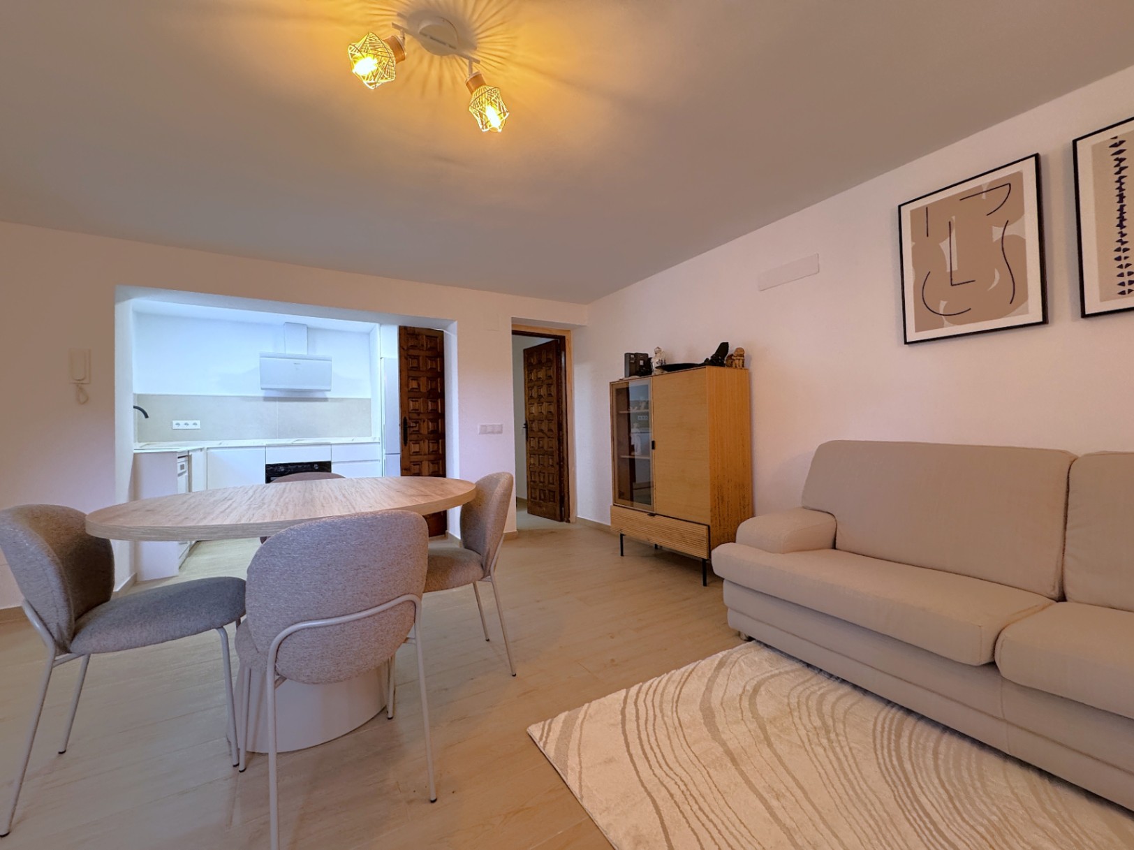 Grande villa avec piscine privée et vue sur la mer