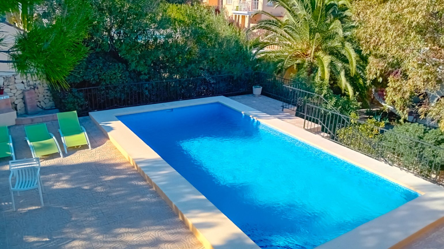 Villa mit privatem Pool und Aussicht
