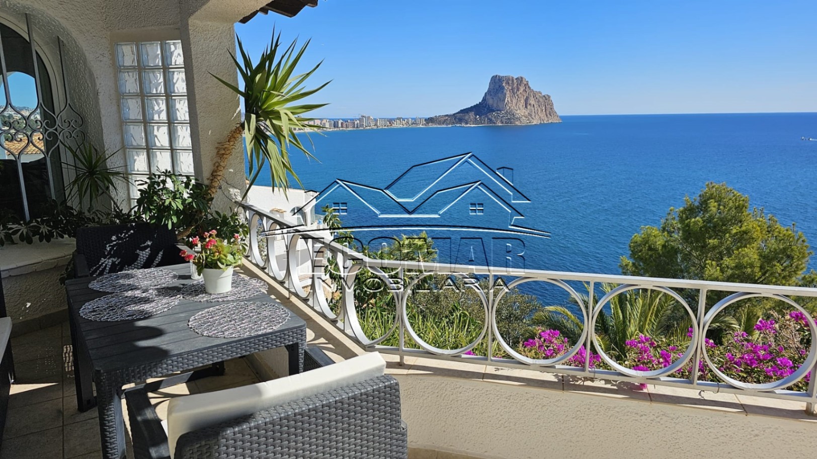 Large villa for sale in Calpe