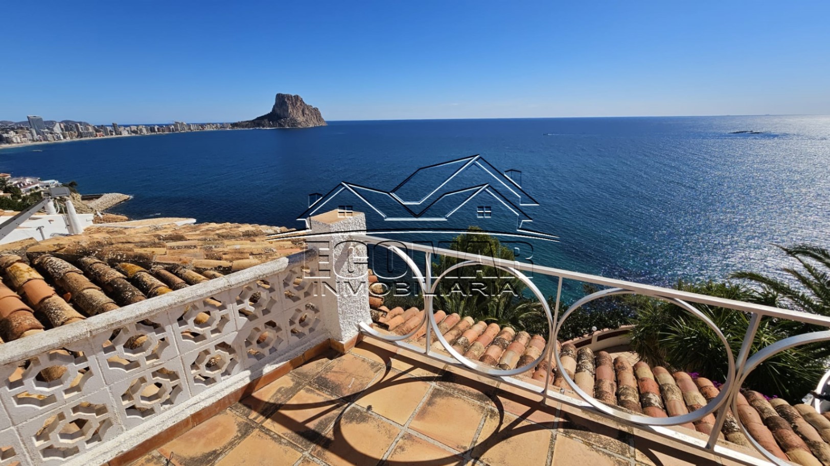 Large villa for sale in Calpe